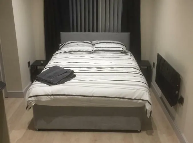 Private En-Suite Guestroom Ruthin