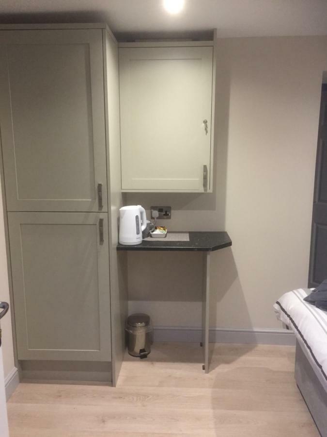 Проживание в семье Private En-suite Guestroom Ритин